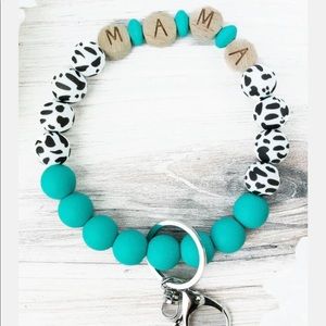 NWT Mama bracelet keychain